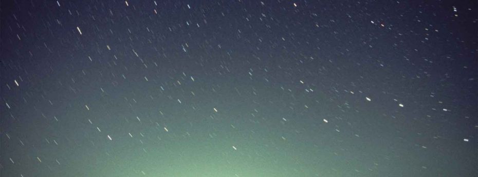 Extinction obligatoire des enseignes lumineuses commerciales la nuit