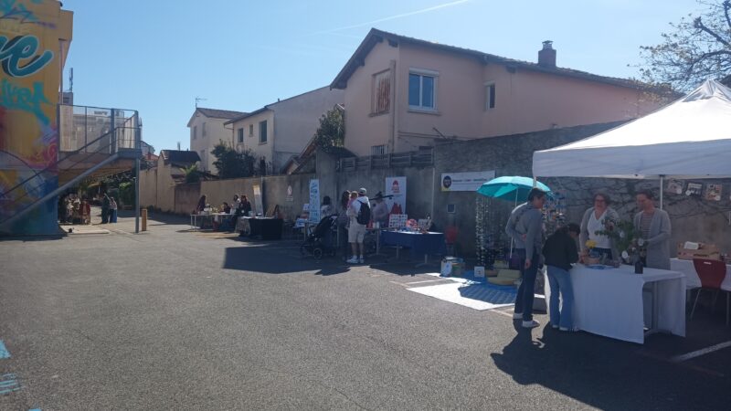 Image de quelques stands présents au Timbre Récup'