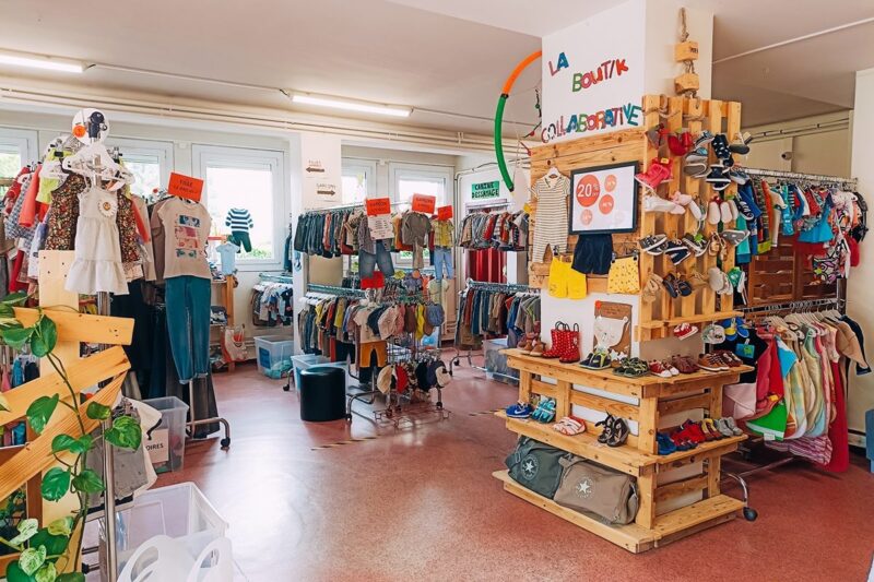 Image de "la boutik" à l'intérieur des locaux de Mode Collaborative KSK à Portet-sur-Garonne
